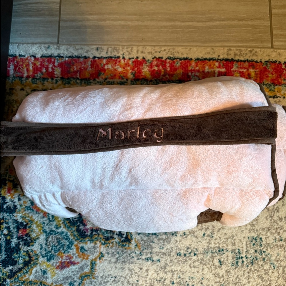 Nap mat MARLEY monogram
